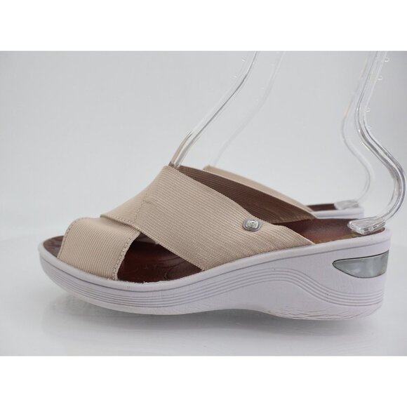 Bzees Women's Desire Sandals 8 Wedge Heel Slip On Beige Textile Casual Comfy - Picture 5 of 12